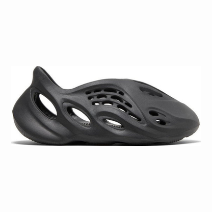 Yeezy Foam RNNR Sneakers